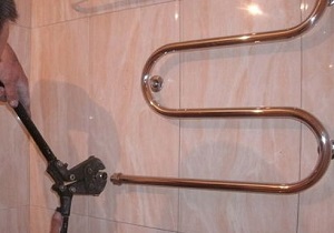 Демонтаж полотенцесушителя в ванной в Ростове-на-Дону